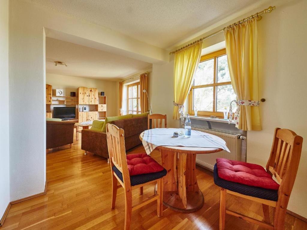 Sonne In Gasteig Appartement Unterneukirchen Buitenkant foto