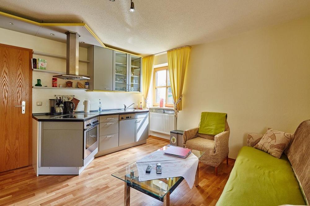 Sonne In Gasteig Appartement Unterneukirchen Buitenkant foto
